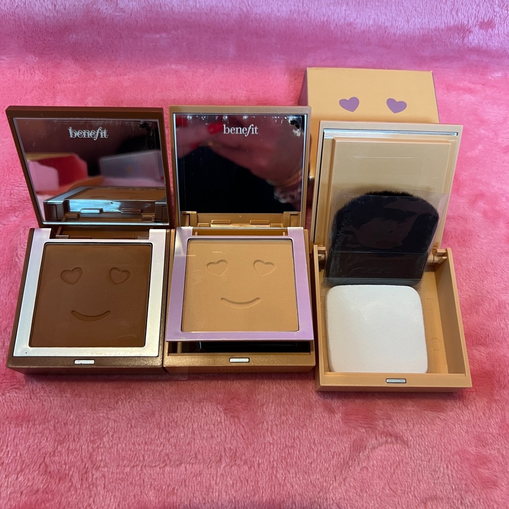 Benefit Hello Happy powder foundation